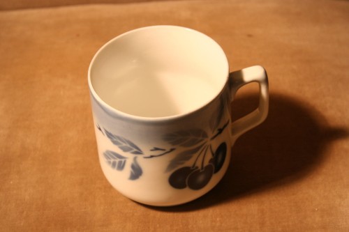 Porcelanowy kubek 