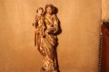 Figura Matki Boskiej z Dzieciątkiem Jezus