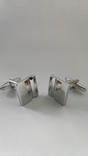 Spinki do mankietów srebrne z połyskiem kwadratowe