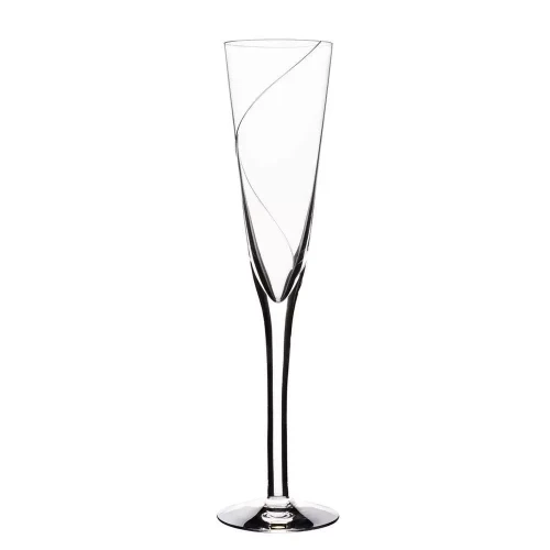 Kieliszek kryształowy do szampana (15 cl) firmy Kosta Boda (Szwecja) z kolekcji Line . Projektankta Anna Ehrner