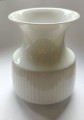 Biały wazon porcelanowy Rosenthal Modulation z serii Studio Line, projekt Tapio Wirkkala, Niemcy ok 1970r