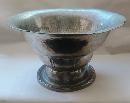 Unikatowa misa ze szwedzkiej cyny Art Deco, ok. 1920–1940